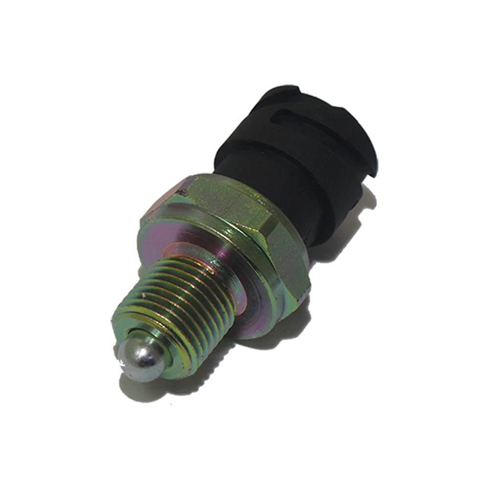 Interruptor Luz De Re Mercedes Benz 2423B Cambio Eaton FS6209A